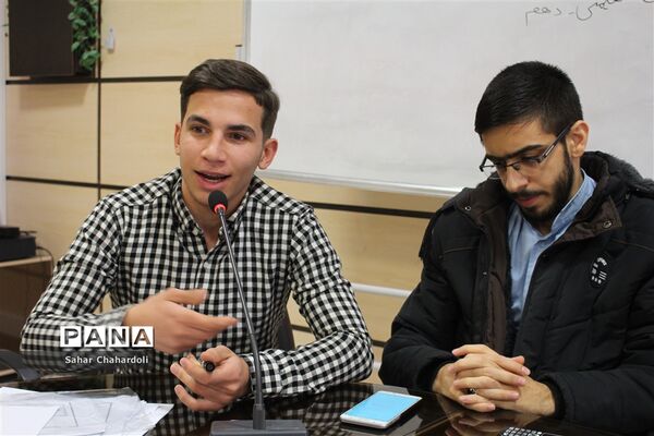 برگزاری انتخابات مجمع نمایندگان شورای دانش آموزی ناحیه 2 همدان