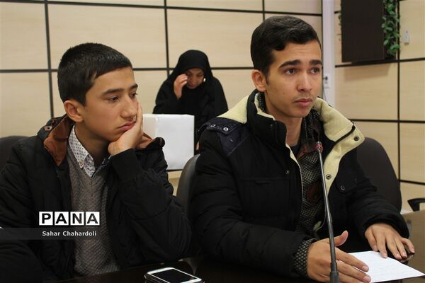 برگزاری انتخابات مجمع نمایندگان شورای دانش آموزی ناحیه 2 همدان