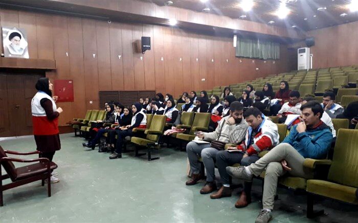 دوره آموزشی همسان سازی مربیان طرح دادرس جمعیت هلال احمر استان گیلان