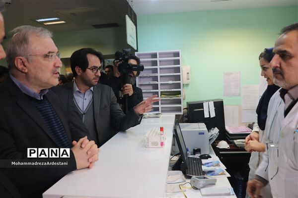 بازدید وزیر بهداشت ، درمان و آموزش پزشکی از مراکز درمانی شهرستان‌های جنوب استان تهران