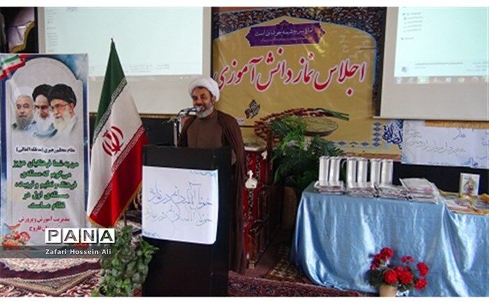 برگزاری اجلاس نماز دانش آموزی درفاروج