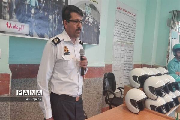کارگاه آموزش طرح موتورسواران ایمن در شبانکاره