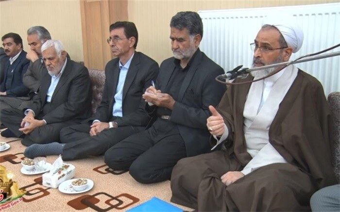باید الگویی از مشارکت نمونه در انتخابات این دوره ارائه شود