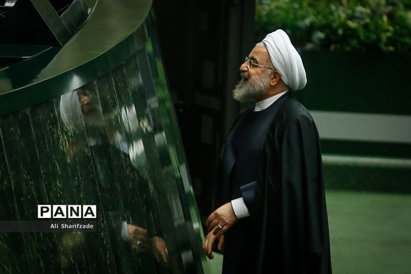 تقدیم لایحه بودجه ۹۹ به مجلس شورای اسلامی