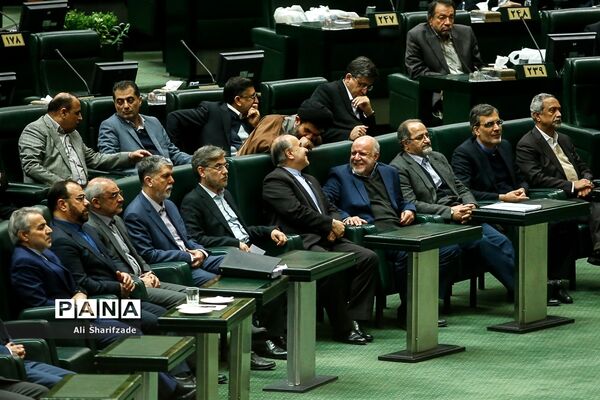 تقدیم لایحه بودجه ۹۹ به مجلس شورای اسلامی