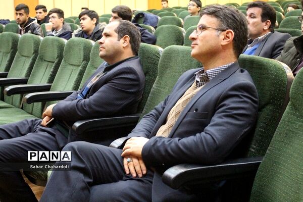 برگزاری انتخابات مجمع نمایندگان شورای دانش‌آموزی ناحیه 1 همدان