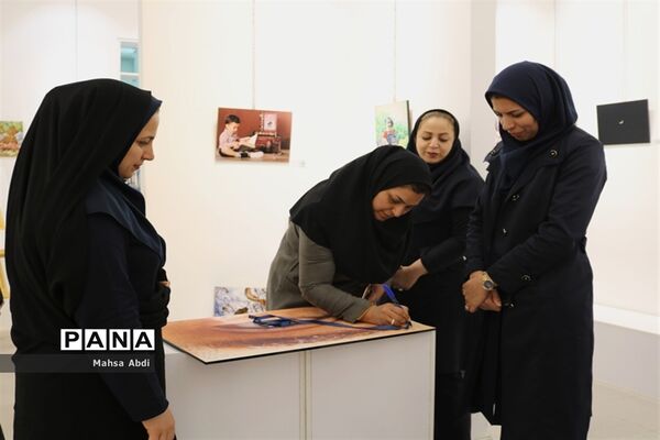برپایی نمایشگاه عکس پیکسل در شیراز