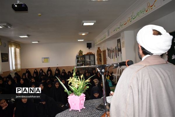 اردوی راهیان نور دختران دانش‌آموز دربهاباد