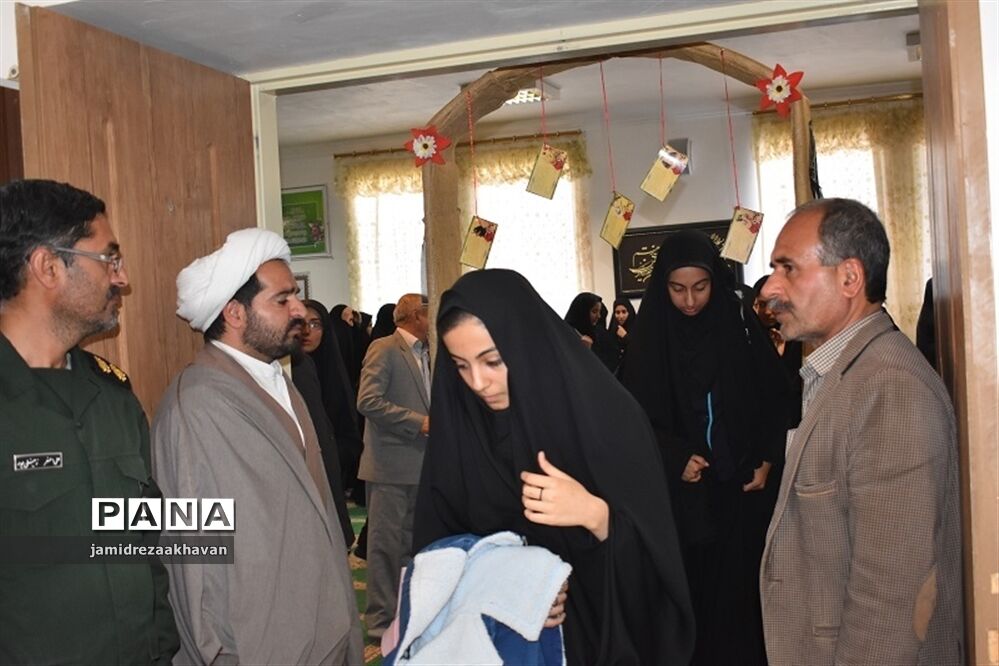 اردوی راهیان نور دختران دانش‌آموز دربهاباد