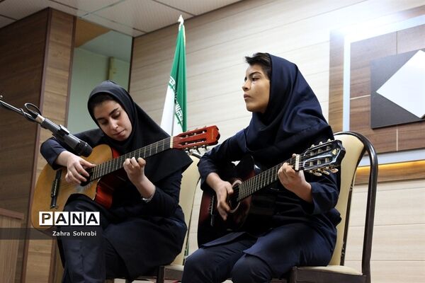 مسابقات هنرهای آوایی  مقطع متوسطه شهرستان اسلامشهر