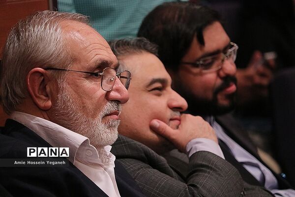 مراسم بزرگداشت روز دانشجو در پردیس بین الملل صنعتی شریف در کیش