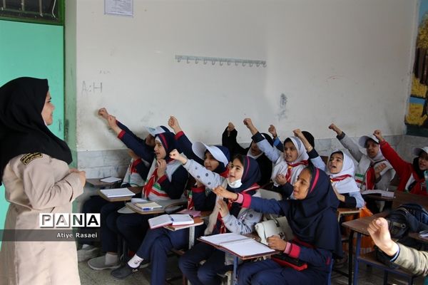 کارگاه های آموزشی یاورمربیان شهرستان بیرجند