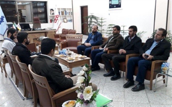 دیدار صمیمی مسئول اتحادیه انجمن های اسلامی دانش آموزان چهارمحال و بختیاری با مدیر کل صدا و سیمای استان