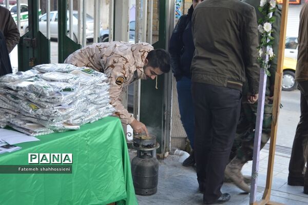 اعزام کاروان راهیان نور دختران شهرستان فیروزکوه به مناطق عملیاتی جنوب کشور