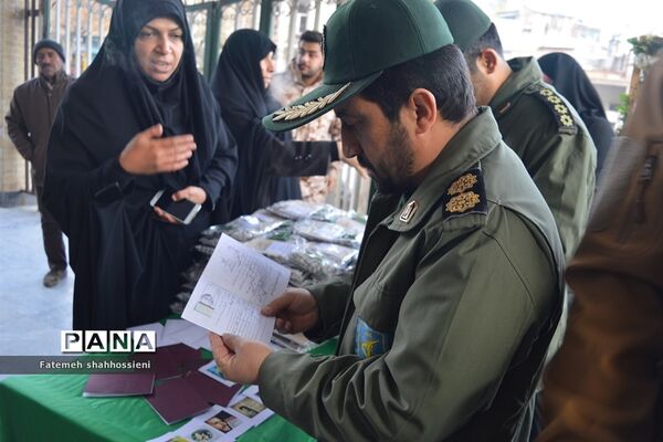 اعزام کاروان راهیان نور دختران شهرستان فیروزکوه به مناطق عملیاتی جنوب کشور