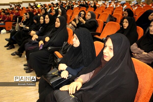 جلسه آشنایی با ساختار و اهداف سازمان دانش آموزی