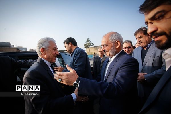 تجلیل از پژوهشگران و فناوران برتر دانش‌آموزی