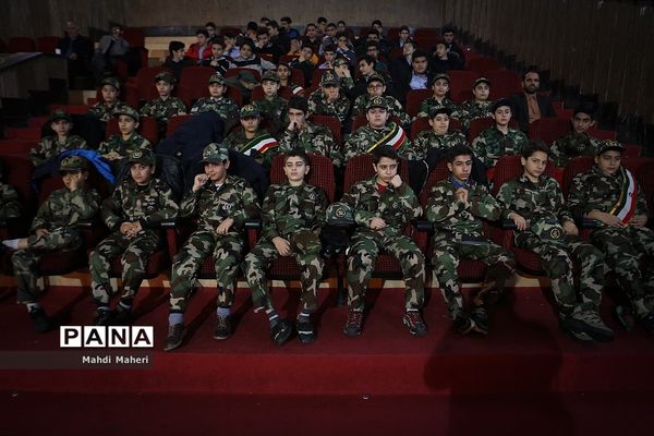 آغاز سی و هشتمین دوره مسابقات قرآن، عترت و نماز دانش آموزان