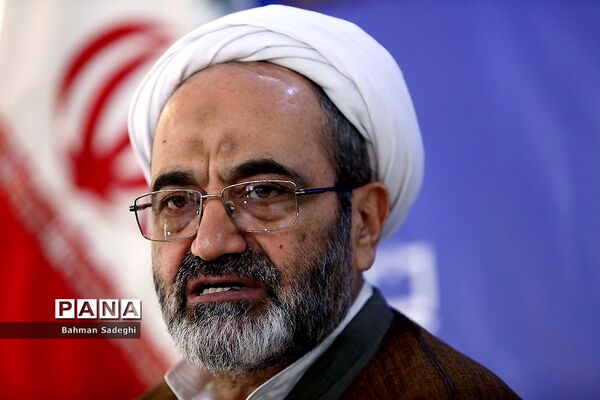 نشست خبری رئیس سازمان پژوهش و برنامه‌‍ریزی آموزشی
