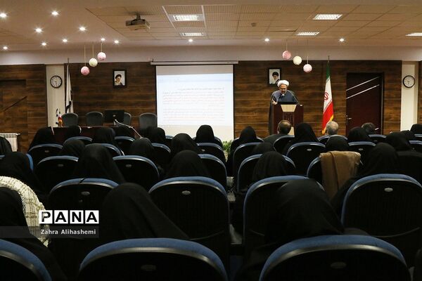 همایش مدیران 400 مدرسه الگوی شهر تهران