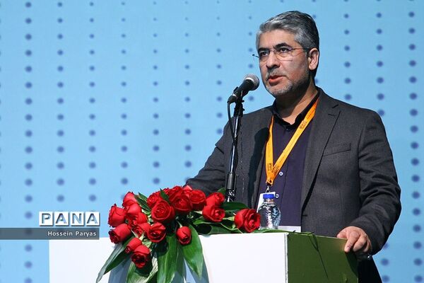 افتتاح سیزدهمین جشنواره سینمای مستند ایران، سینما حقیقت