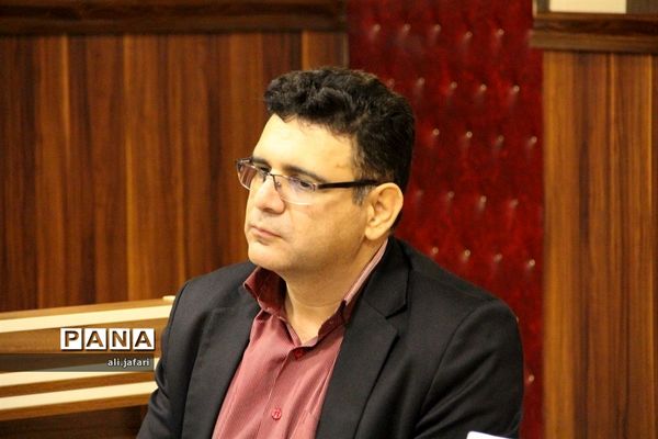 برگزاری دهمین انتخابات مجلس دانش آموزی(پسران)