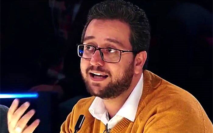 عکس زیرخاکی از دوران جوانی داور عصر جدید
