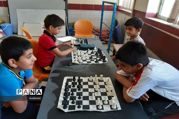 مسابقات ورزشی در آموزشگاه سید جمال ابرکوه