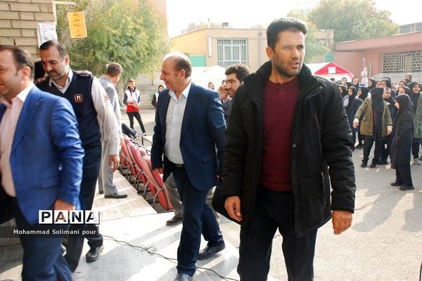 مانور زلزله در مدرسه دخترانه آیت الله صدر ناحیه یک ری