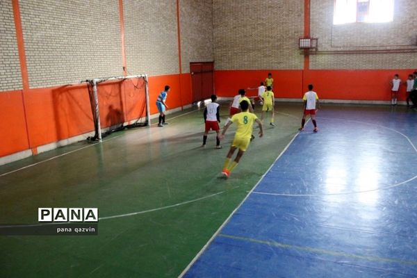 مسابقات فوتسال شهدای دانش‌آموز قزوین