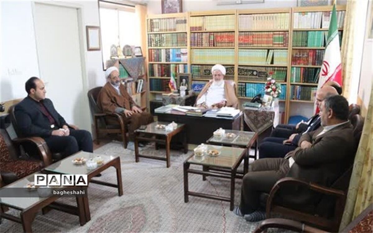 نماینده ولی فقیه دردیدار با معاون وزیر: برخی افراد نمی‌خواهند در آموزش و پرورش تحول ایجاد شود