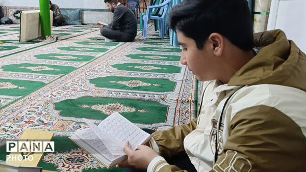 مراسم معنوی احیای شب اول قدر در مسجد جامع سفیددشت 