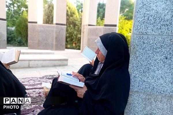 دعا عرفه در شهرستان مانه 