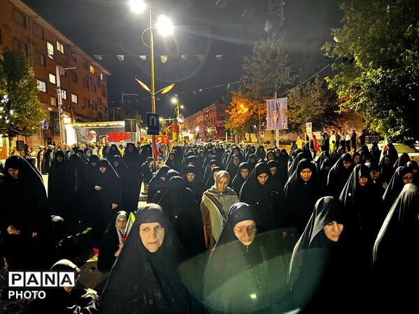 برپایی نماز استغاثه در ساوجبلاغ 