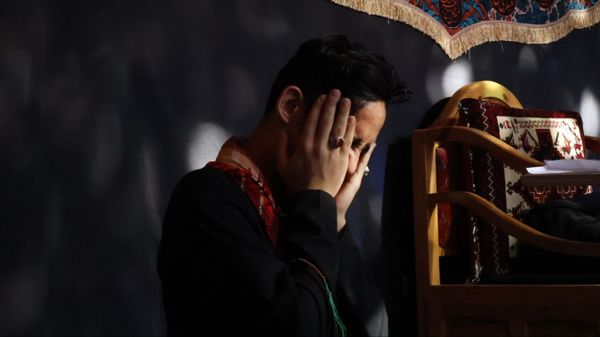 طنین ندای یازینب، آرامش‌بخش قلب‌های معتکفین 