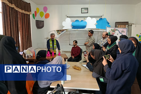 توانمندسازی مربیان پیشتاز ناحیه ۴ شیراز 