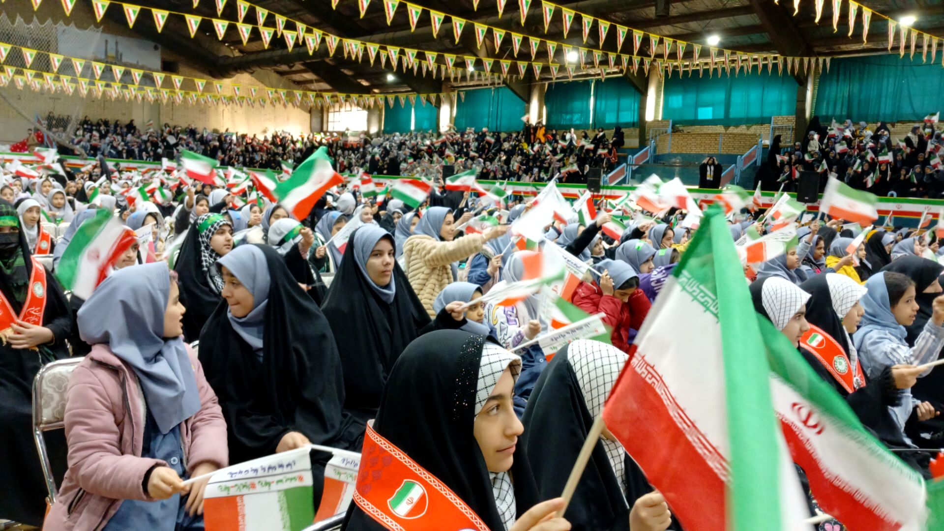 همایش دختران حاج قاسم در قم