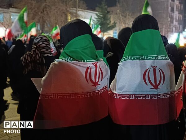 اجتماع حماسی مردم بصیر نیشابور در بلوار فضل