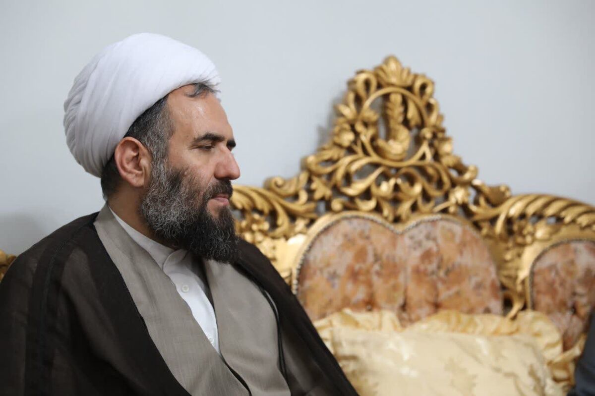 امام خمینی(ره)، بنیان‌گذار حکومت دینی و تحول‌ساز قرن اخیر بود