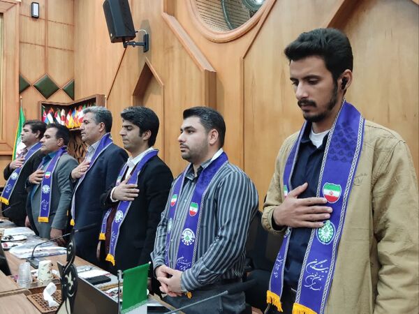 نشست هم‌اندیشی مسئولان سازمان دانش‌آموزی استان فارس روز اول