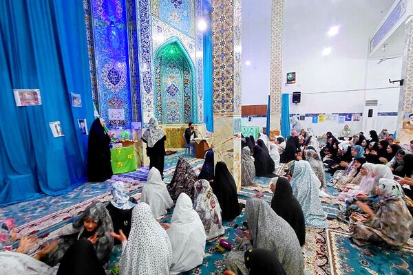 آیین معنوی اعتکاف در مسجد جامع بومهن
