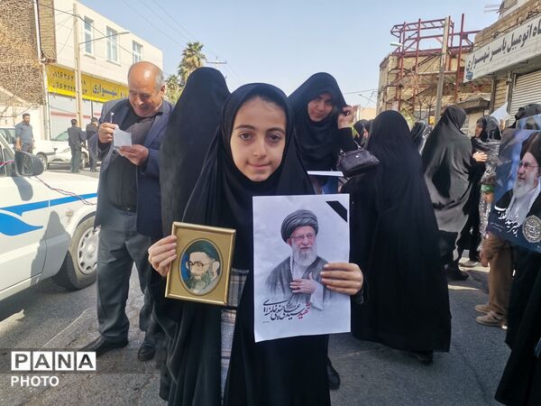 راهپیمایی دشمن‌شکن مردم پلدختر پس از نماز عبادی - سیاسی جمعه