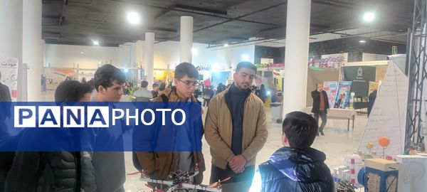 اختتامیه نمایشگاه دستاوردهای علمی و پژوهشی 