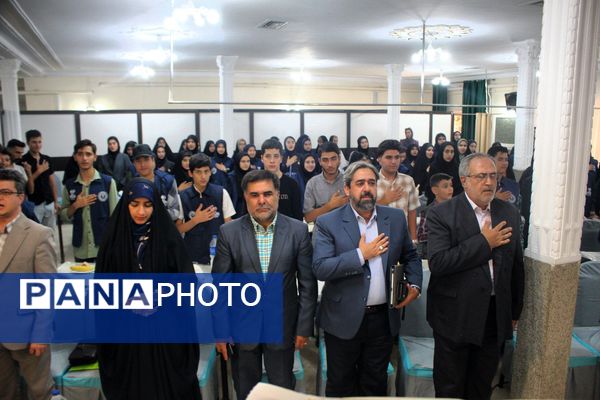 آیین تجلیل از طلایه‌داران پانایی خبر در همدان 