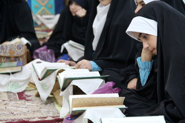 برگزاری بزرگترین محفل انس با قرآن دانش آموزی در ناحیه یک شهرری