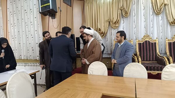 همایش تجلیل از مربیان و معاونین پرورشی منطقه دماوند 