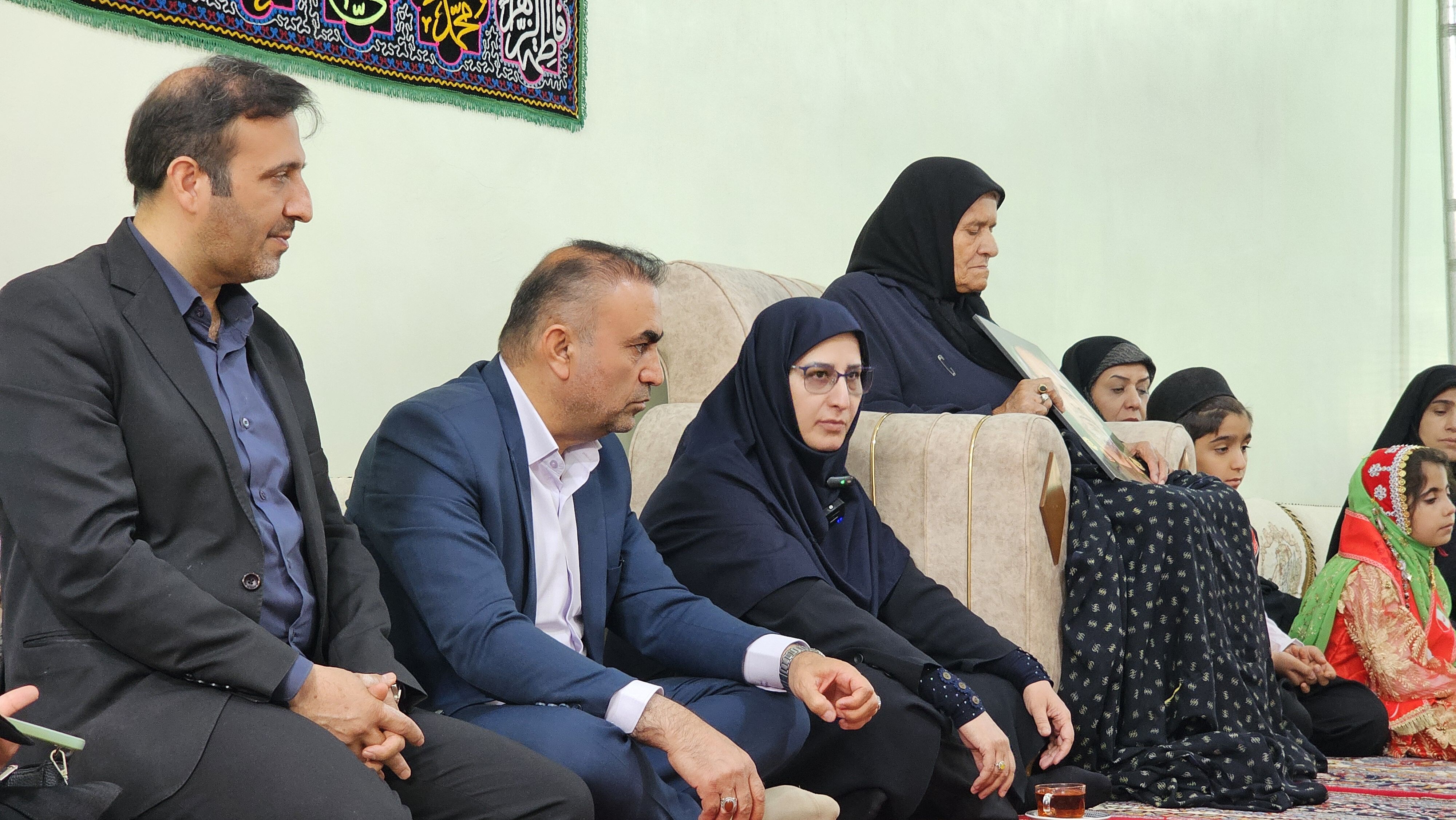 یاد شهیدان، زنده‌ترین درس در دفتر تعلیم و تربیت ایران