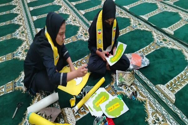 فضا سازی مدرسه شهید مجید دهنوی نیشابور به مناسبت ایام فاطمیه 