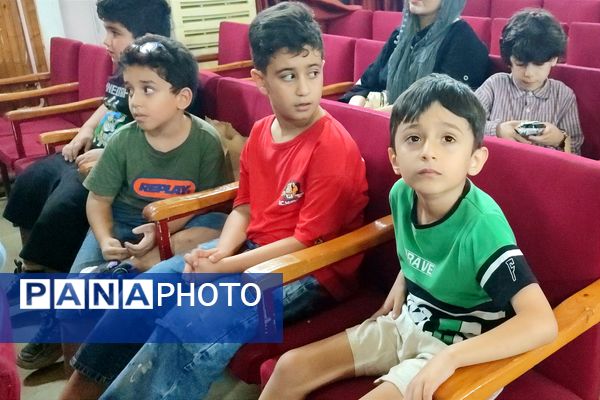 آیین اختتامیه مدرسه خلاقیت ماورا در قائمشهر