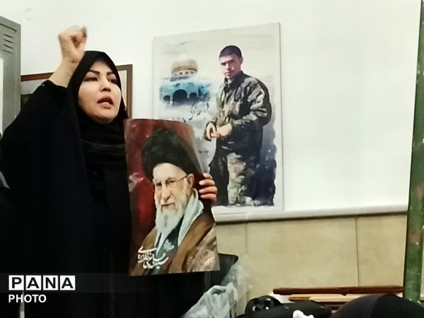   اجتماع مردمی در ناحیه 5 مهشهد به خونخواهی امام سید علی خامنه‌ای 
